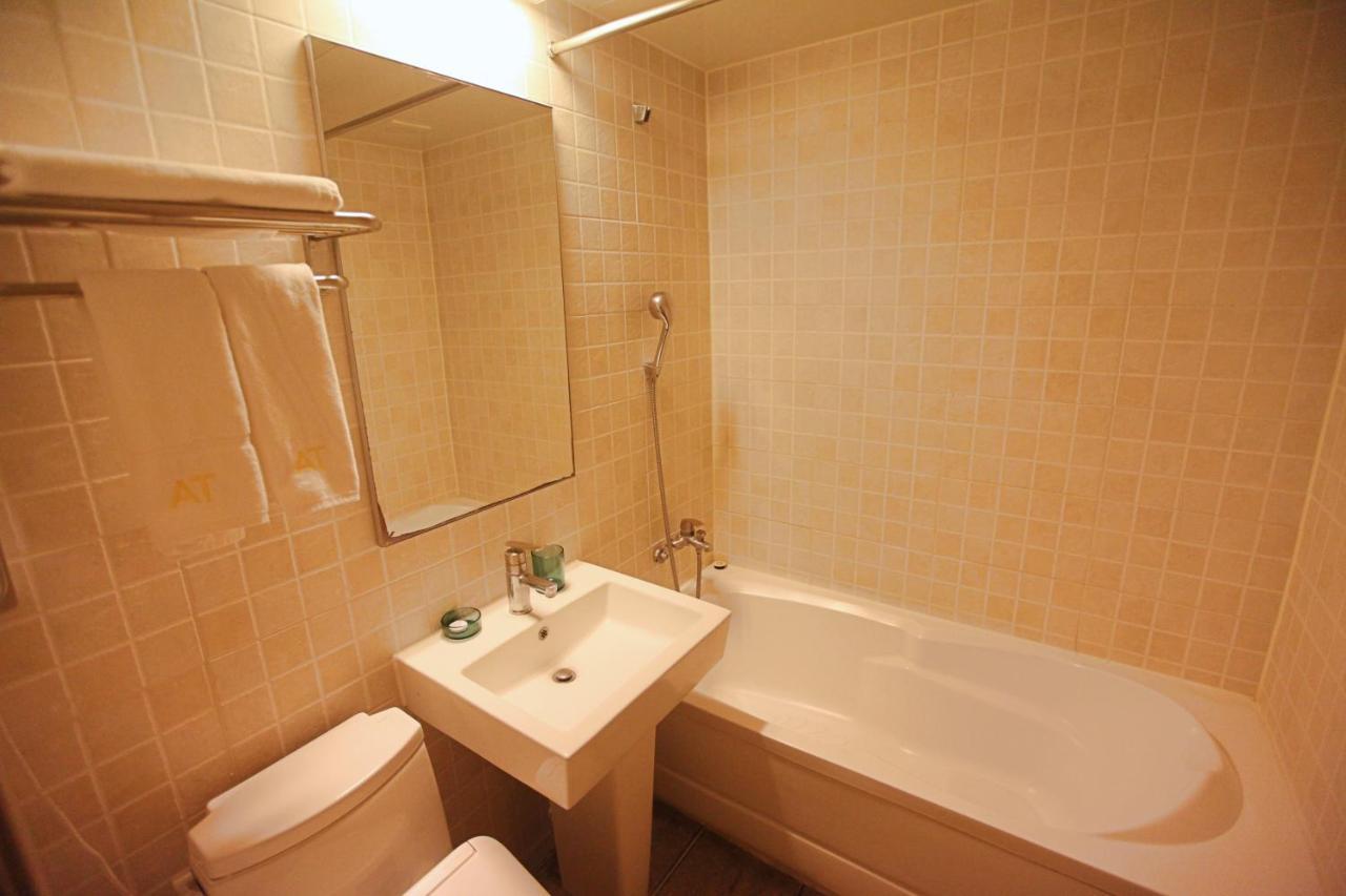 Changwon At Business Hotel Kültér fotó